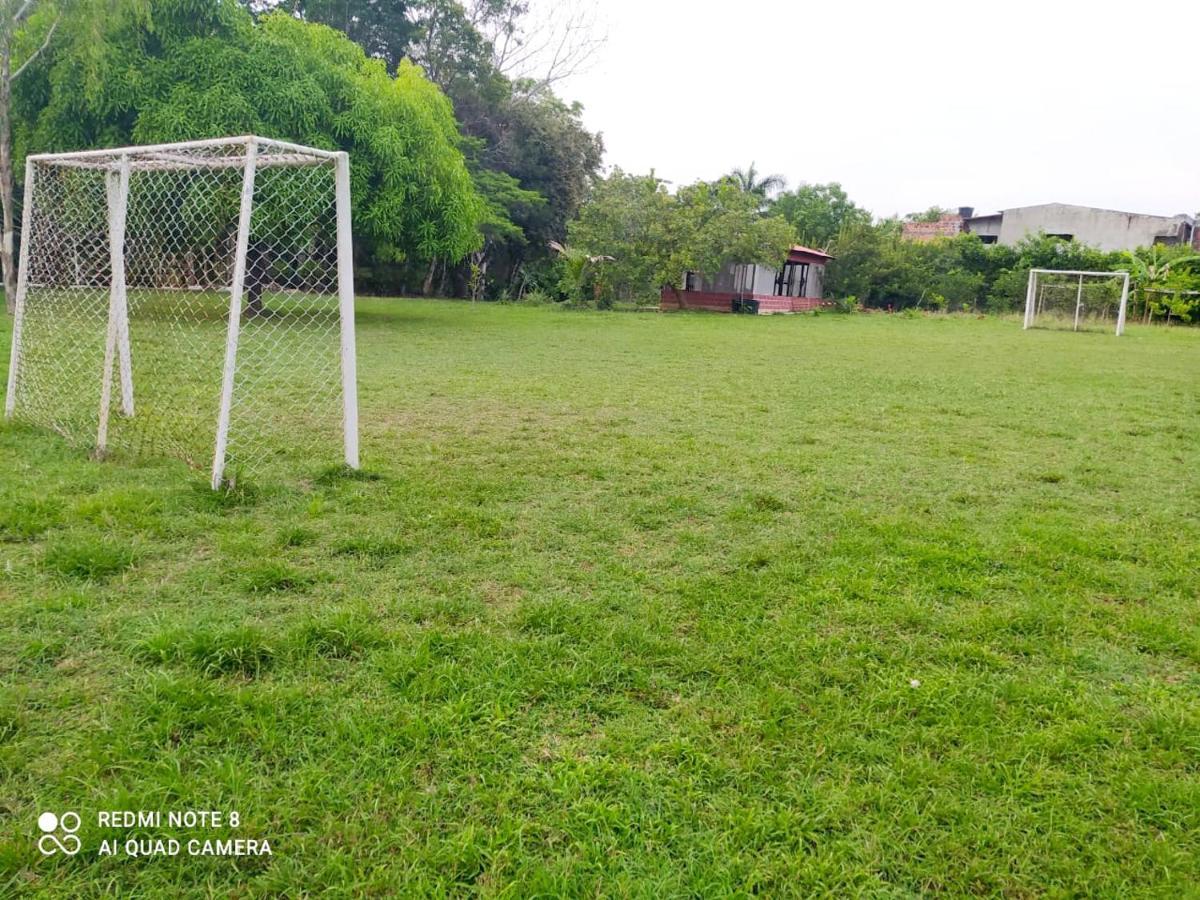 Casa Campo Emaus Caucasia ภายนอก รูปภาพ