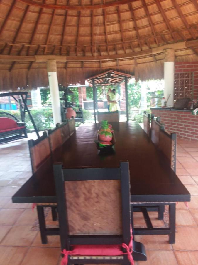 Casa Campo Emaus Caucasia ภายนอก รูปภาพ