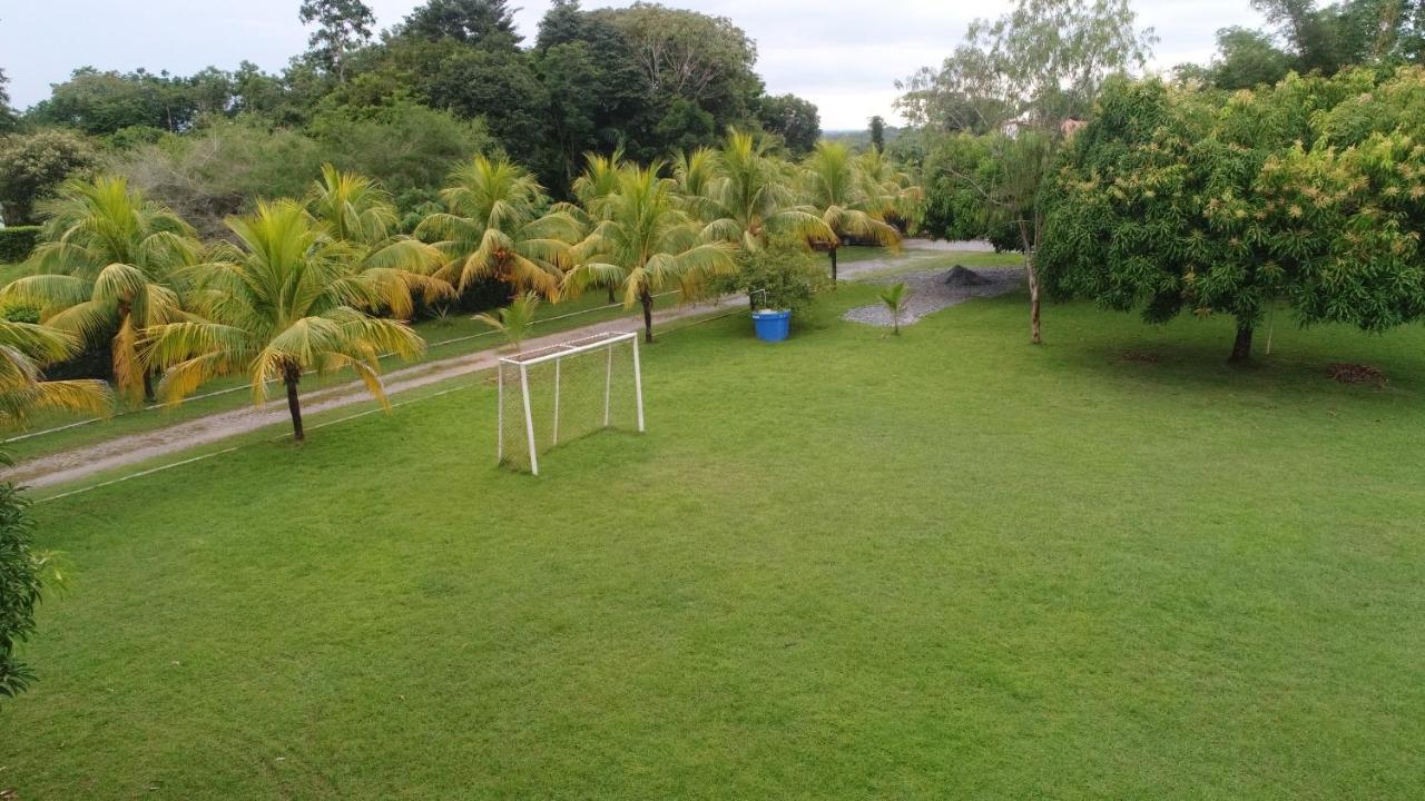 Casa Campo Emaus Caucasia ภายนอก รูปภาพ